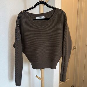 ZARA Olive Ribbed Crewneck Sweater with Button-Shoulder Detail